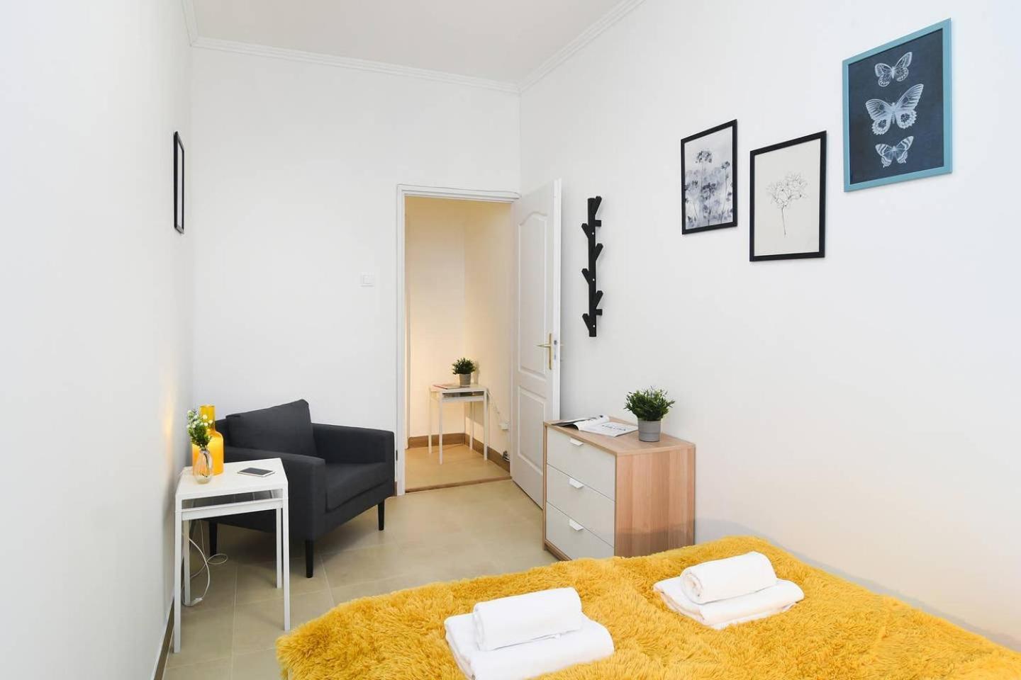 Very Central Apartment Close To Basilica ブダペスト エクステリア 写真